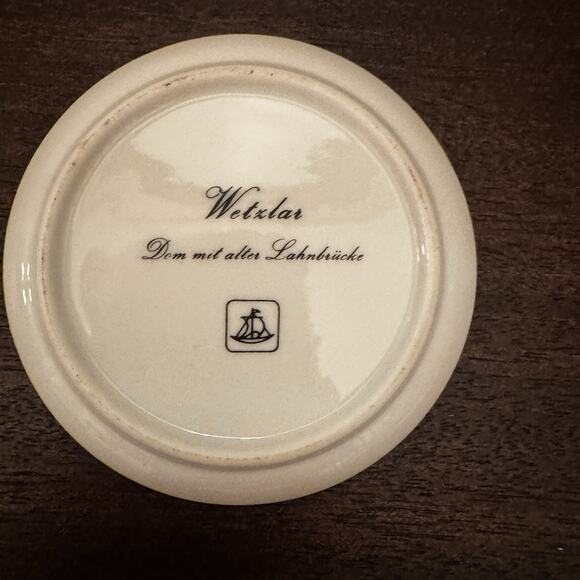 Vintage Wetzlar Germany Collectible Mini Plates Set of 3 German Souvenir Marked - Picture 8 of 10